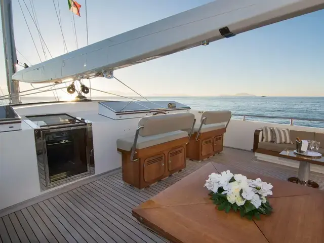 Perini Navi 46m