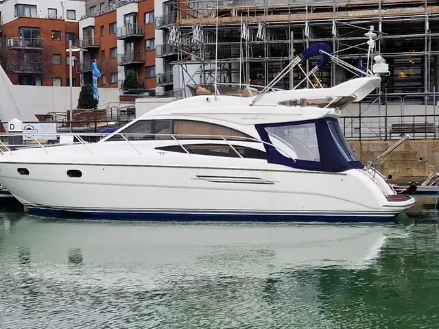 Princess 42 Flybridge