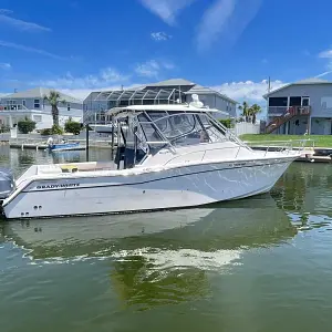 2005 Grady-White Express 330