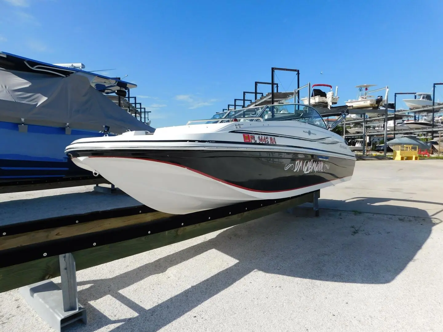 2015 Hurricane 187 sundeck