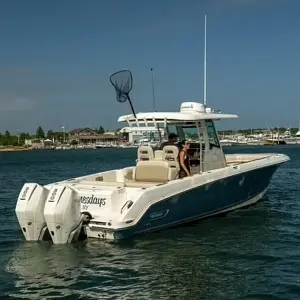 2022 Boston Whaler 330 Outrage