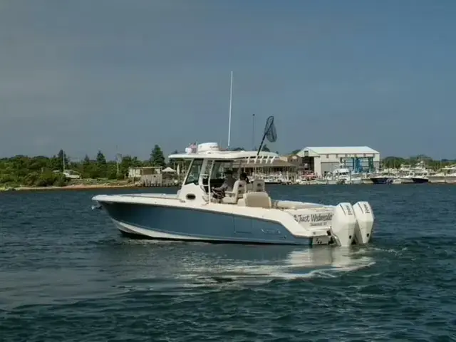 Boston Whaler 330 Outrage