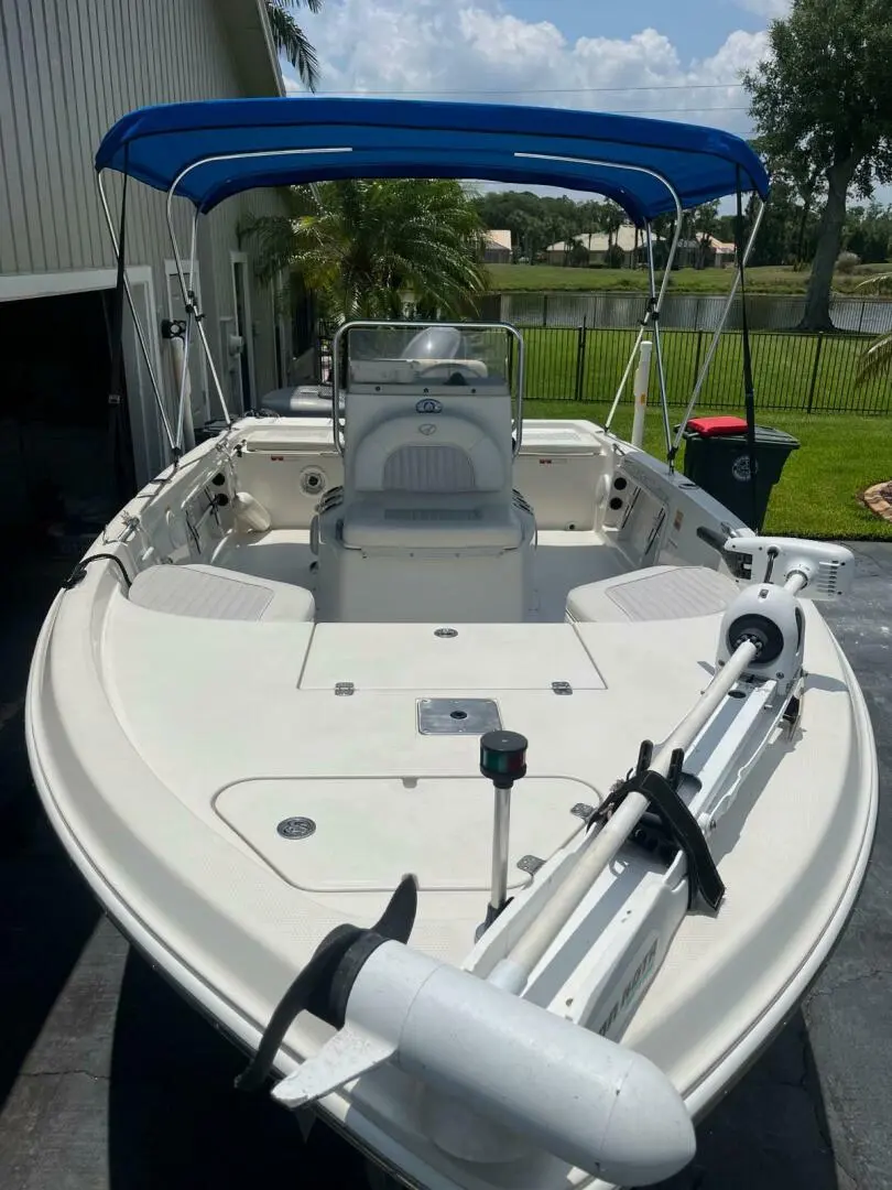 2009 Sailfish 1900 bb bay boat