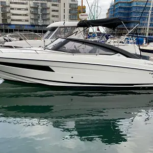 2025 Parker Boats 690 DC