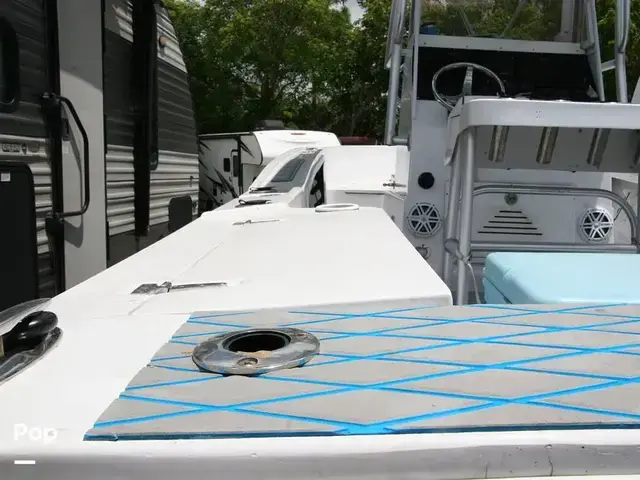 Mako 231 Center Console