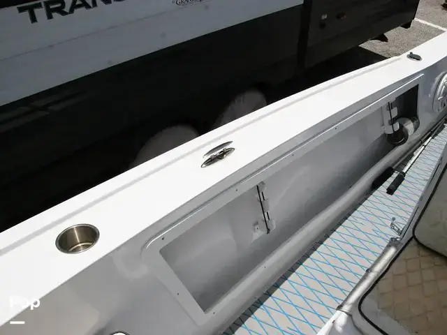 Mako 231 Center Console