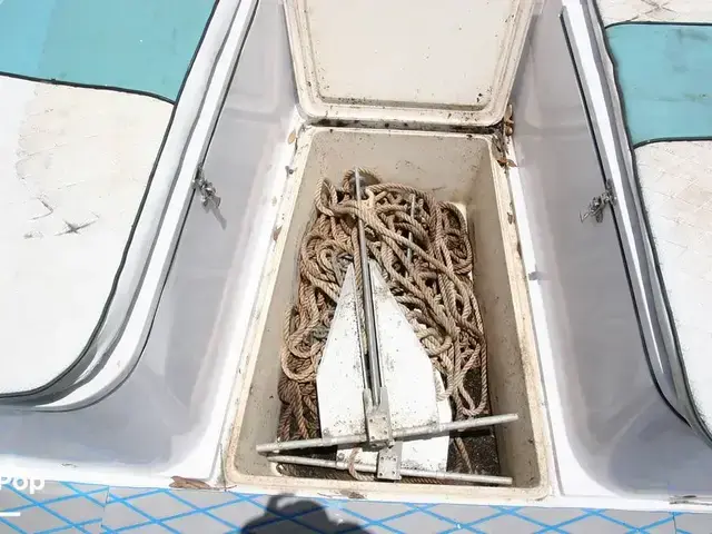 Mako 231 Center Console