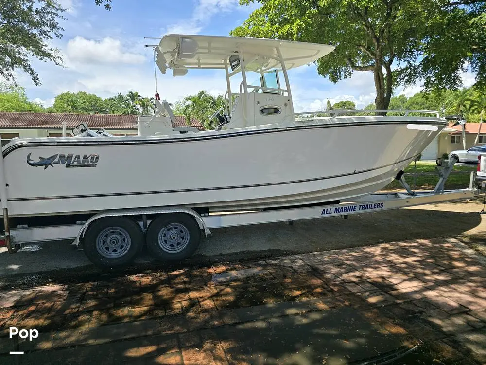 2019 Mako 284 cc