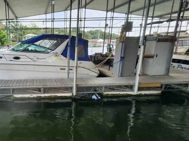 Sea Ray 330 Sundancer