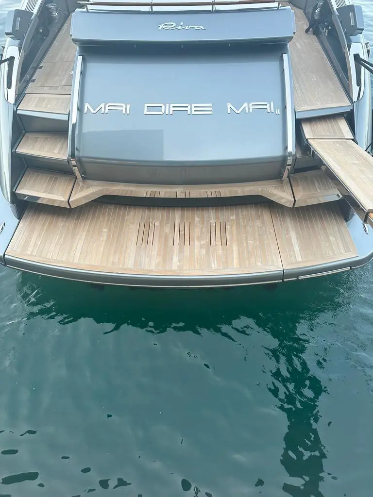 2023 Riva 56 rivale