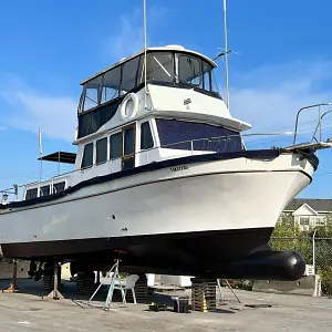 1976 Californian 38 Motor Yacht