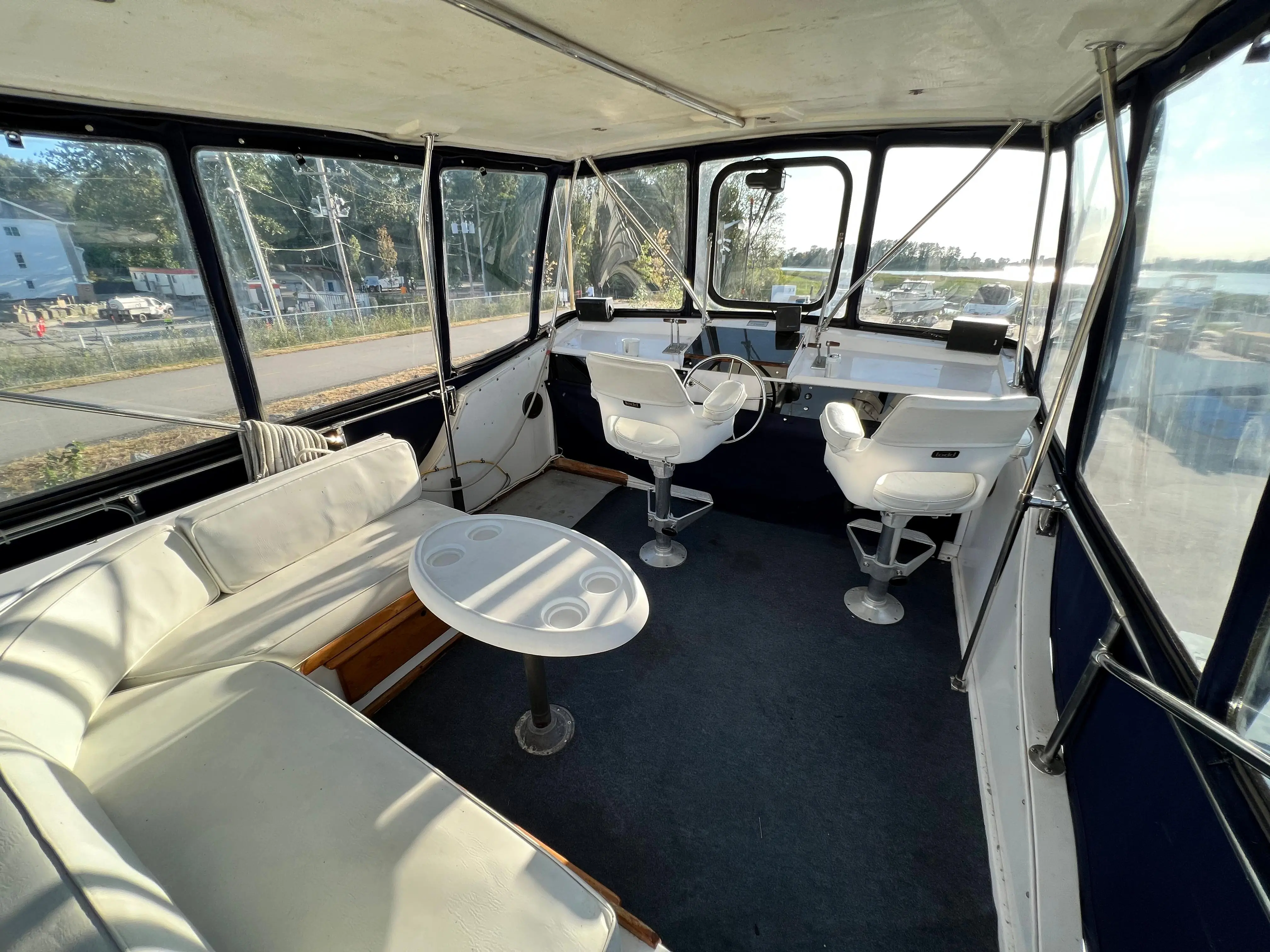 1976 Californian 38 motor yacht