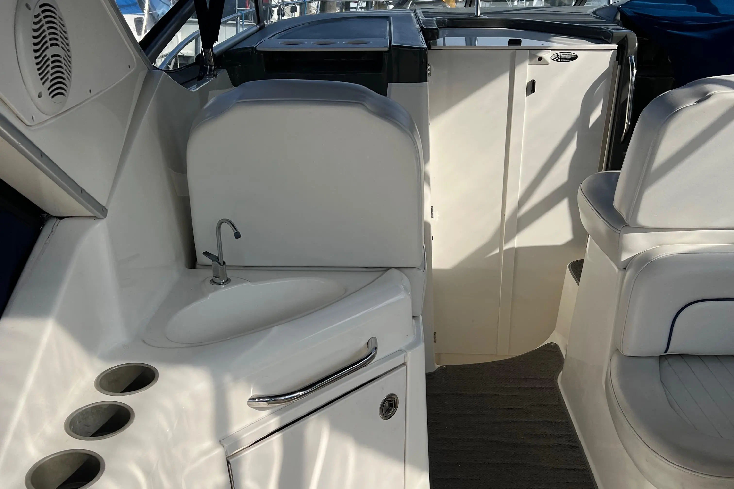 2005 Bayliner 305 cruiser