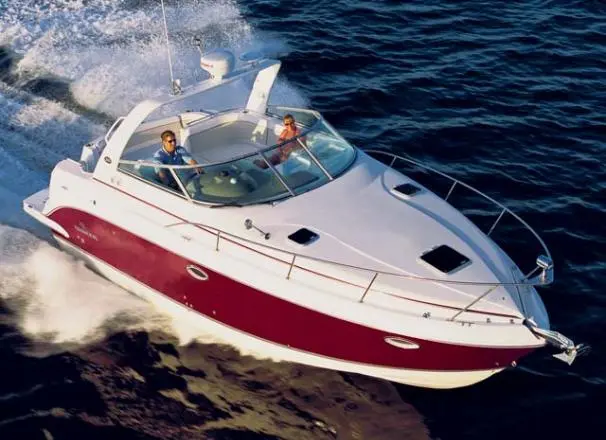 2007 Rinker 300 express cruiser