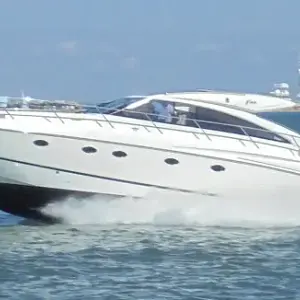 2009 Princess V53 HT