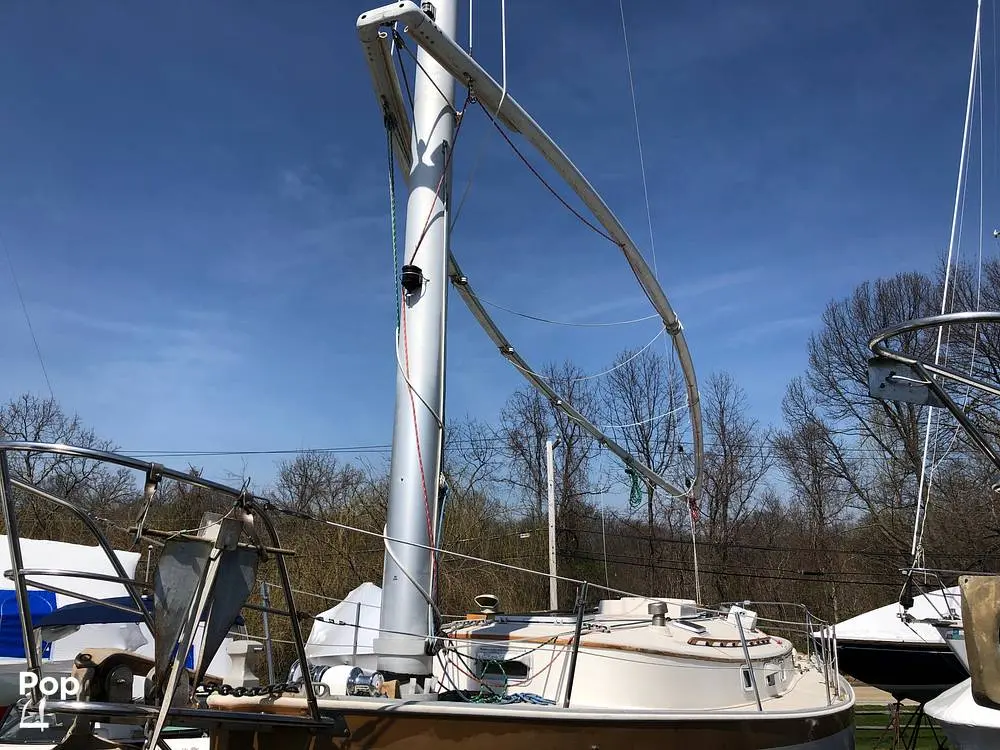 1985 Hinterhoeller nonsuch ultra 30