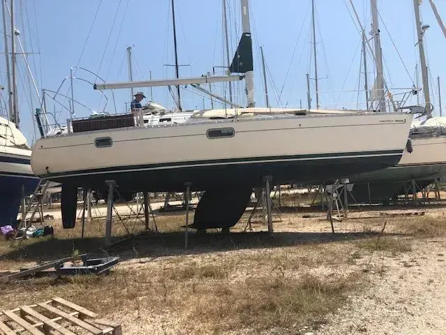 Beneteau Oceanis 351