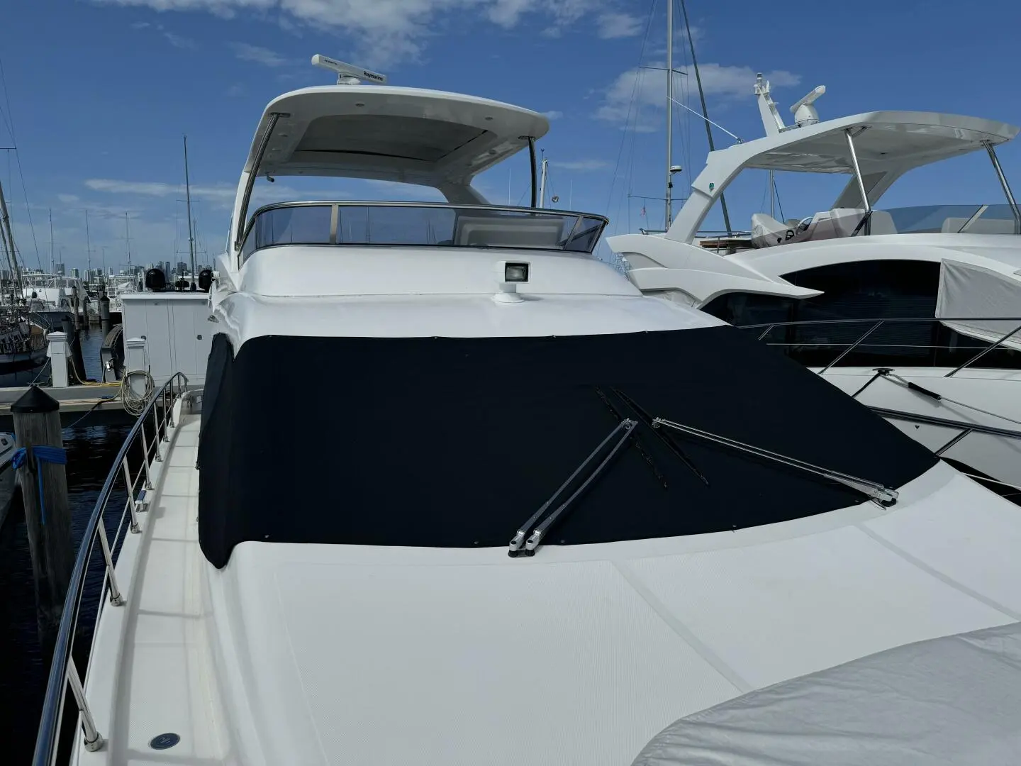 2013 Azimut 64 fly