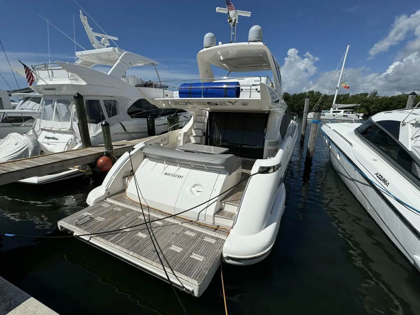 2013 Azimut 64 fly