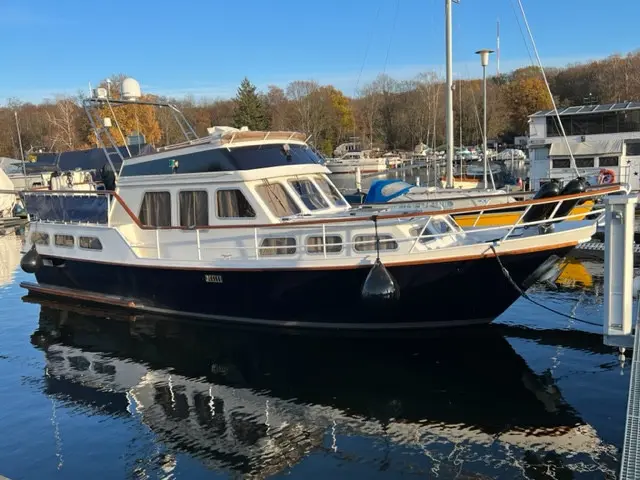 1989 Mercury pedro stahlyacht