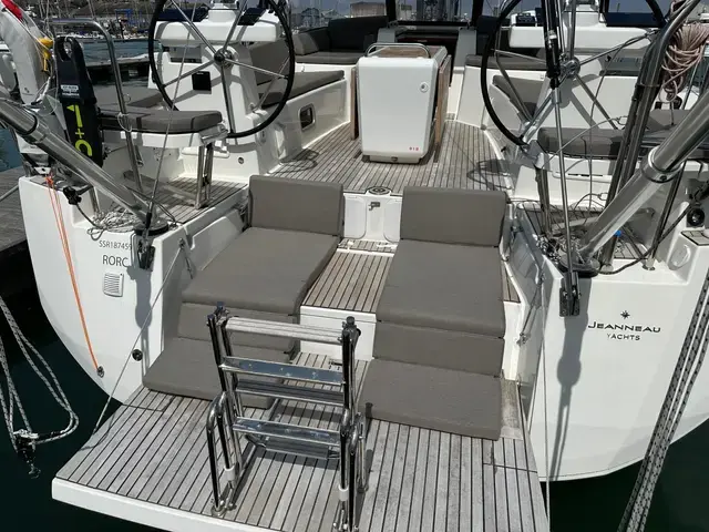 Jeanneau Yachts 51