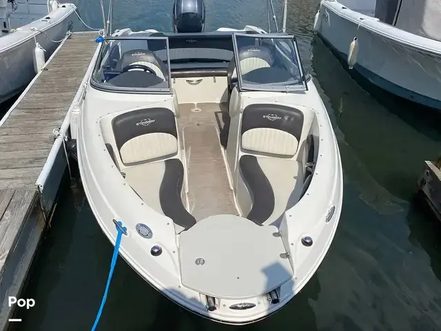 Stingray 204 Lr