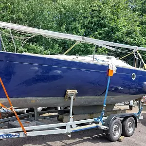 2001 Beneteau First 211