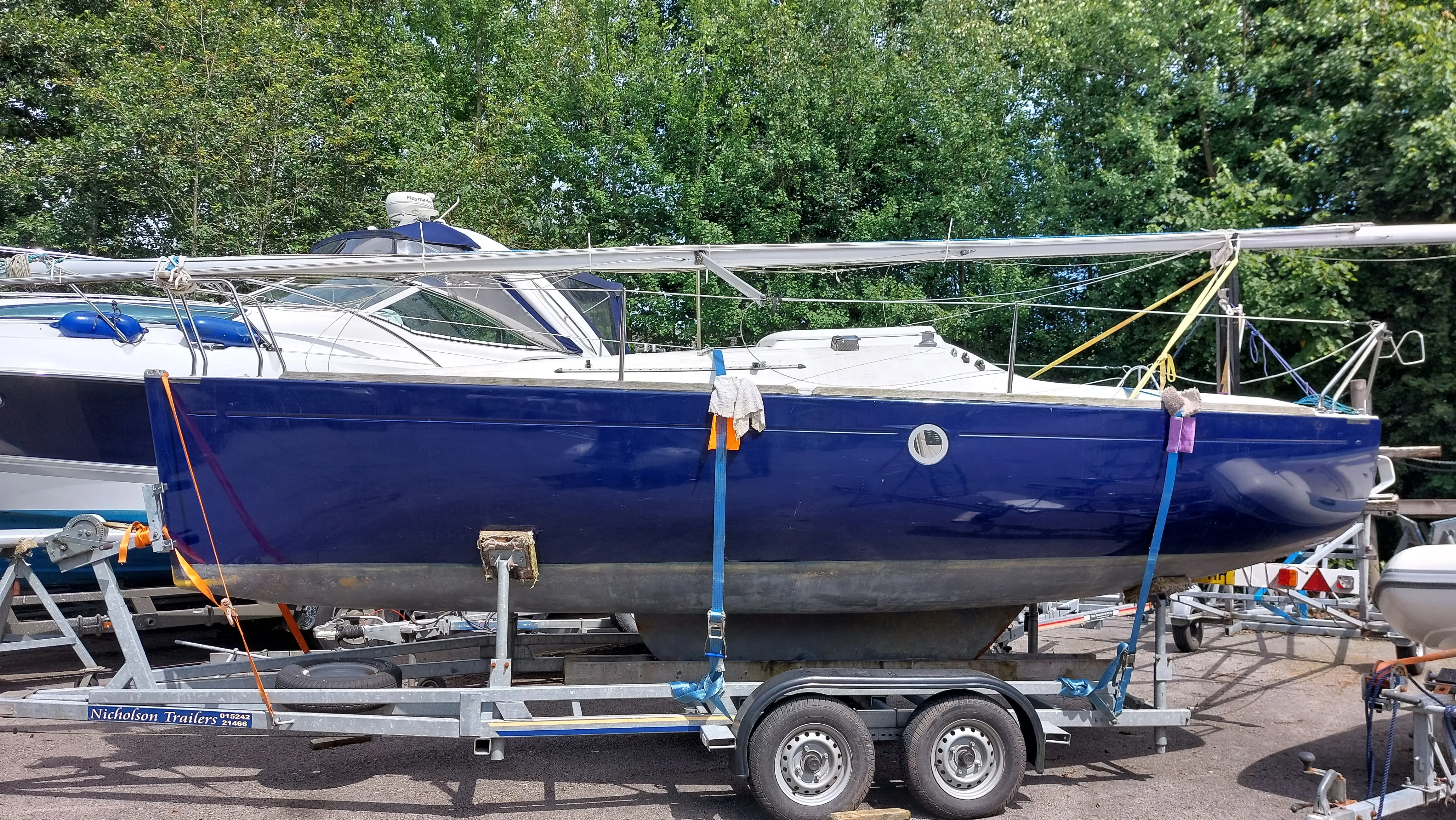 2001 Beneteau first 211