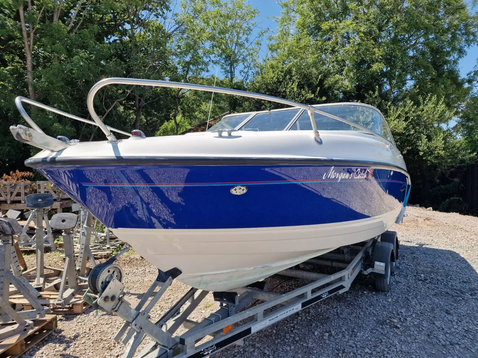 2006 Bayliner 212 capri cuddy