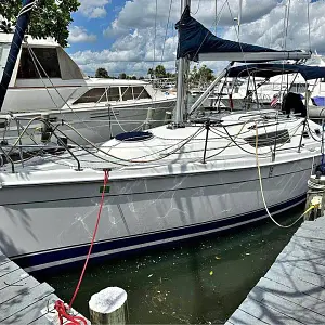 2006 Hunter 31