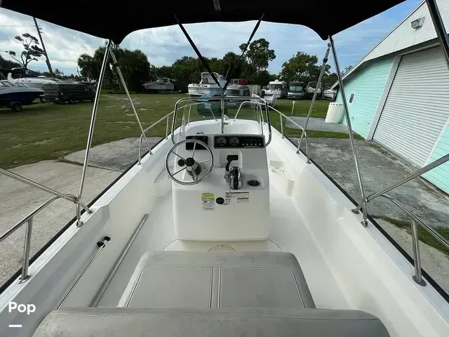 Boston Whaler 170 Montauk