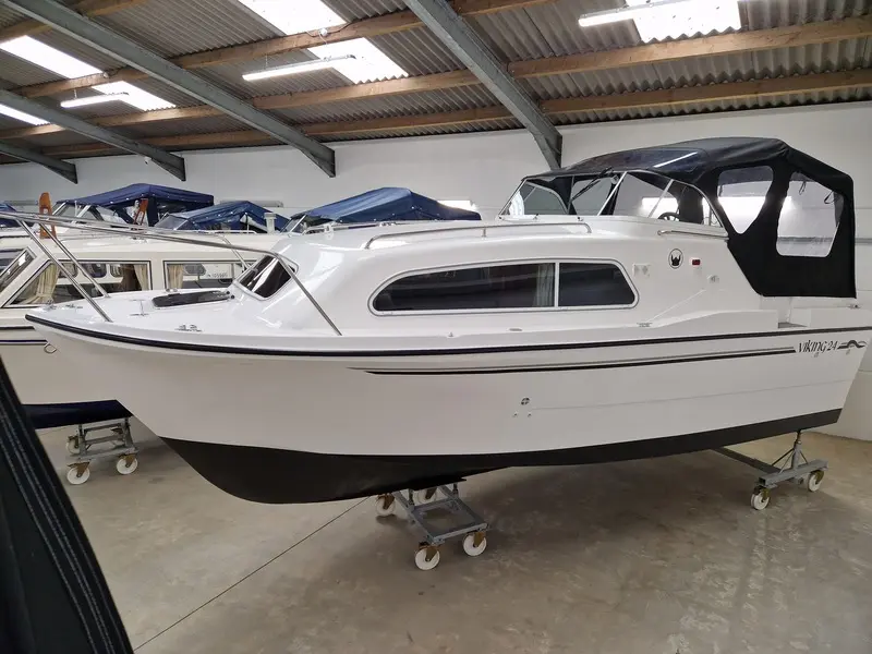 2024 Viking 24 hiline spec new boat