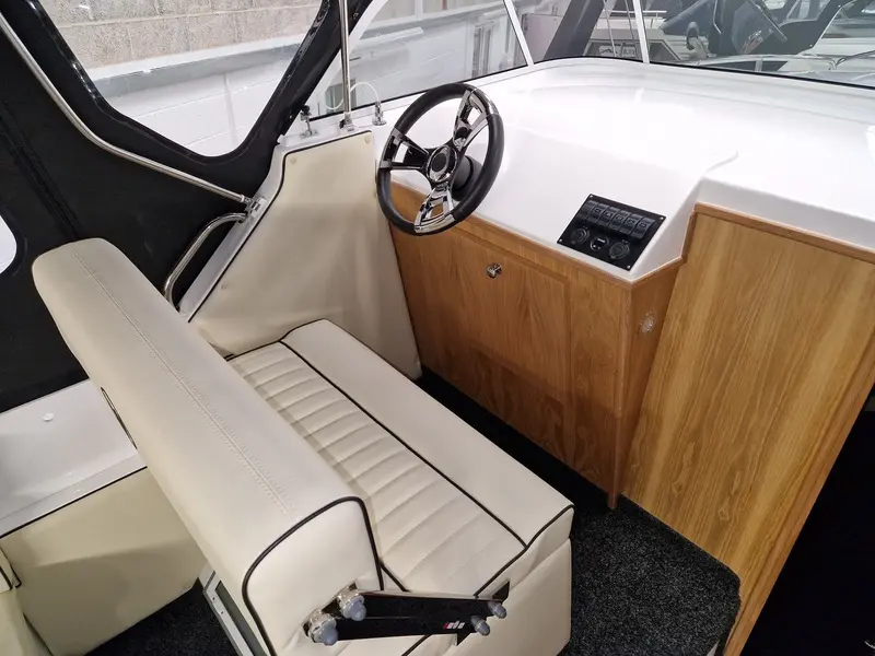 2024 Viking 24 hiline spec new boat