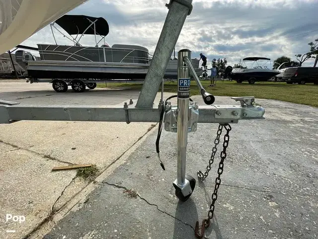 Boston Whaler 170 Montauk