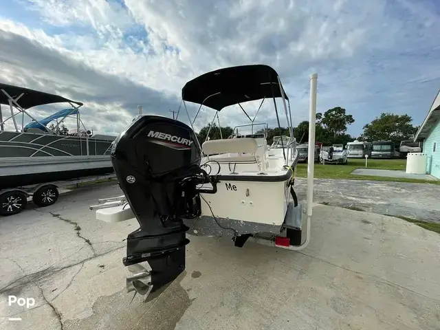 Boston Whaler 170 Montauk