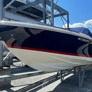 2022 Chris-Craft Launch 27