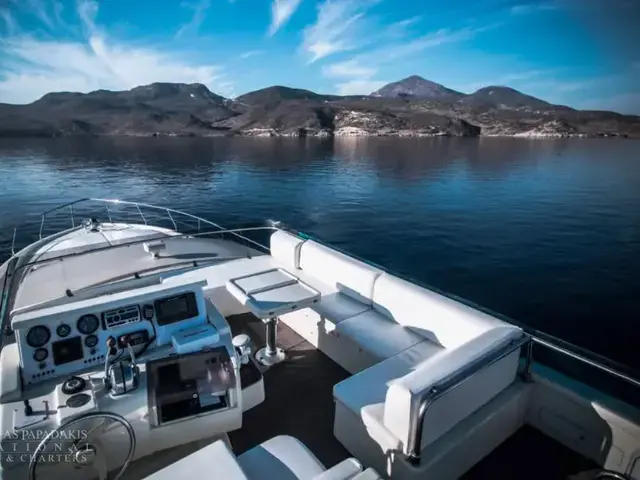 Ferretti Yachts 620