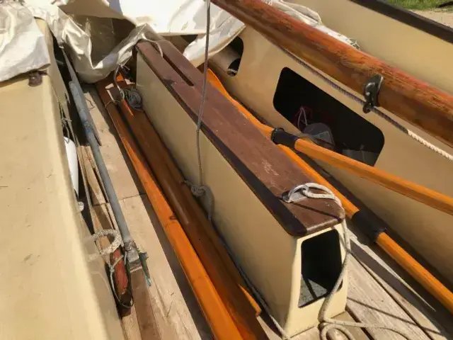 Honnor Marine Drascombe Lugger Mk III