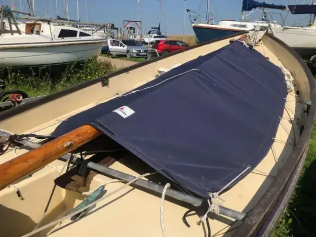 Honnor Marine Drascombe Lugger Mk III