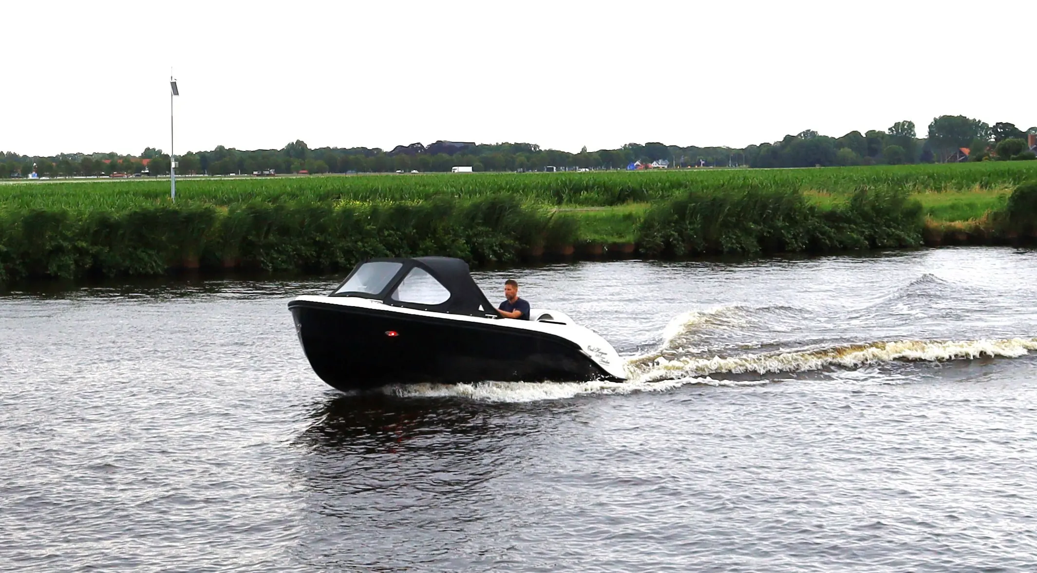 2021 Mercury 580 tender