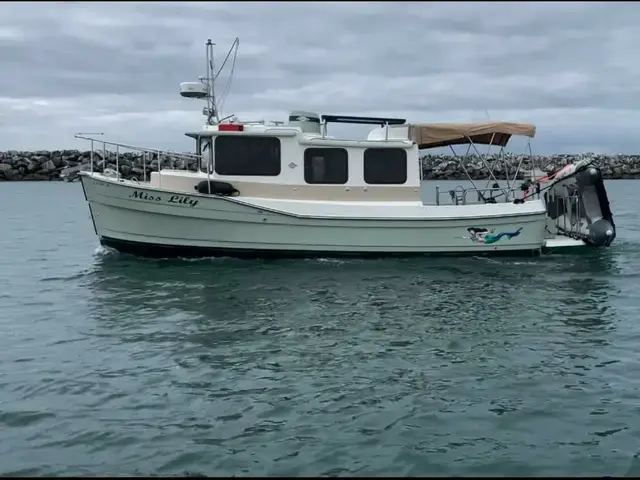 Ranger Tugs R-27