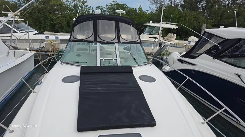 2006 Sea Ray sundancer 320