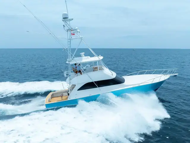 Viking Yachts 52'