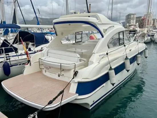 2008 Bavaria 33 hard top