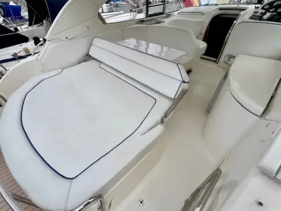 2008 Bavaria 33 hard top