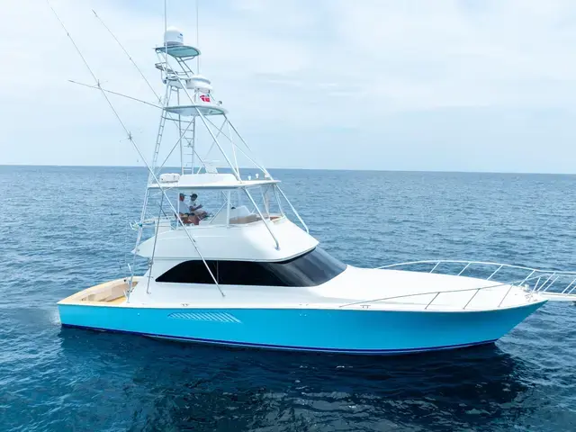 Viking Yachts 52'