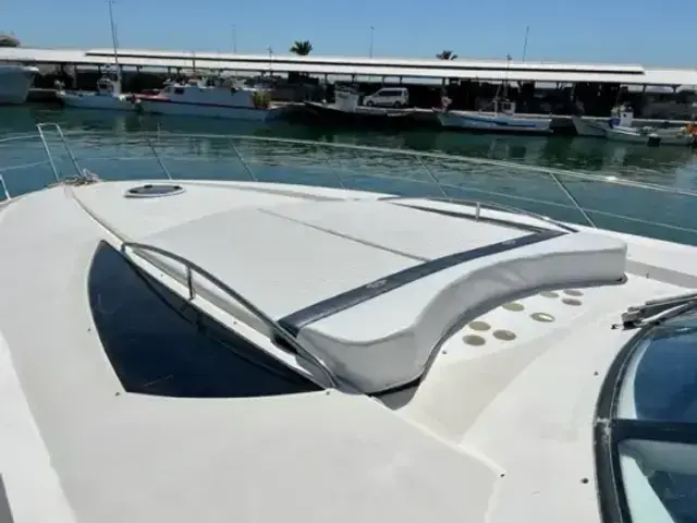 Sunseeker Predator 68