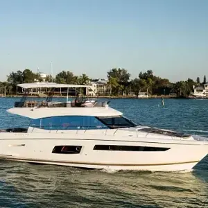 2018 Prestige 560