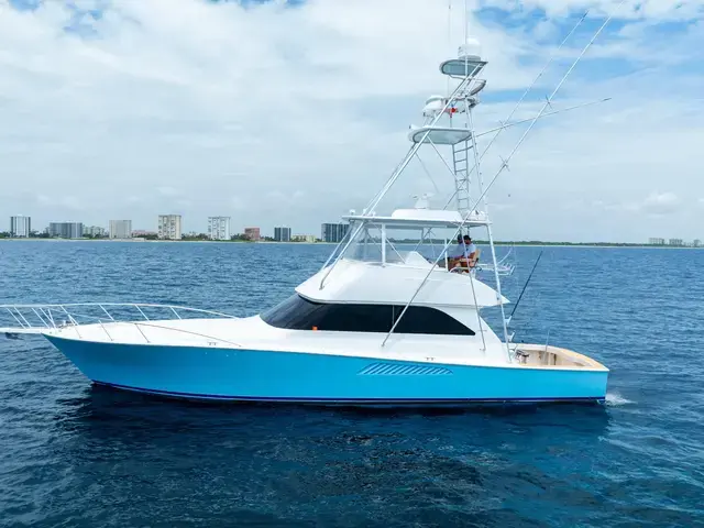 Viking Yachts 52'