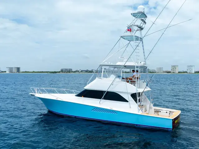 Viking Yachts 52'